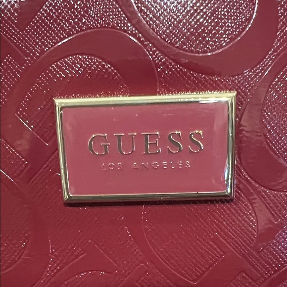 Guess | Iconic Logo Glossy Wine Cosmetic Case - Picture 3 of 12